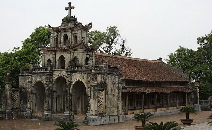 Khu nhà thờ Phát Diệm