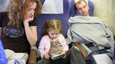  10 lời khuyên khi đi máy bay dành cho trẻ nhỏ